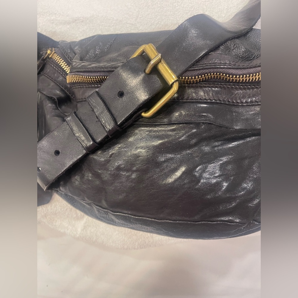 Campomaggi unisex Classic black leather bag! Purchased from Free people - Picture 10 of 15